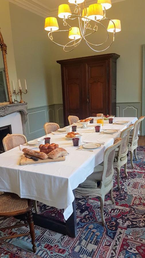 Chateau De Mauvilly Bed & Breakfast Ngoại thất bức ảnh